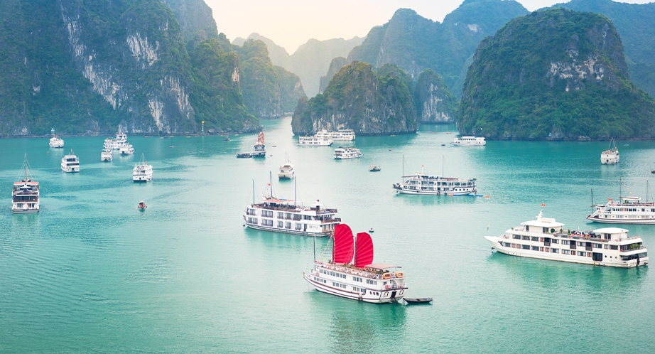 Halong bay, Vietnam